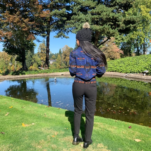 Jacket - Picture 3 of 7